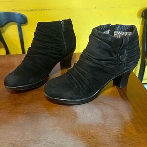 Dansko Womens Boot Buffy Size 9.5 EUR 40 Black Slouch Chelsea